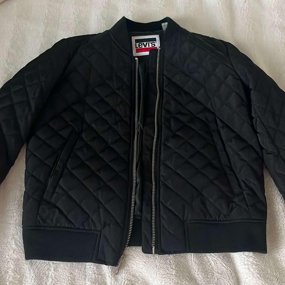 Levi’s youth small diamond quilted jacket